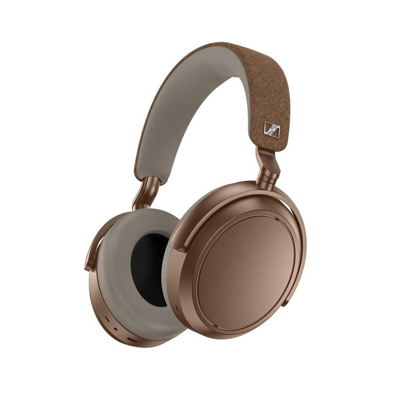 Sennheiser Momentum 4 Wireless lifestyle use