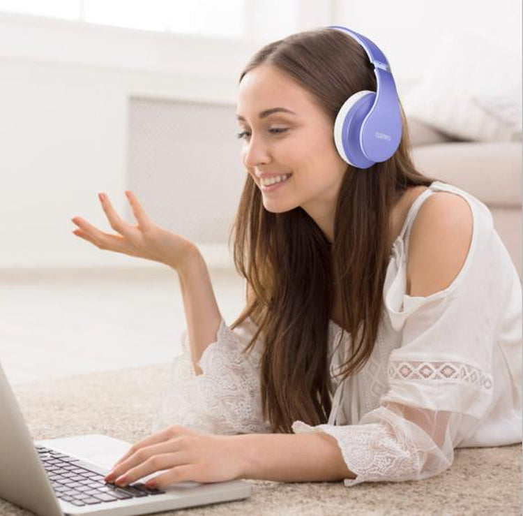 Portable TUINYO over-ear headset for travel