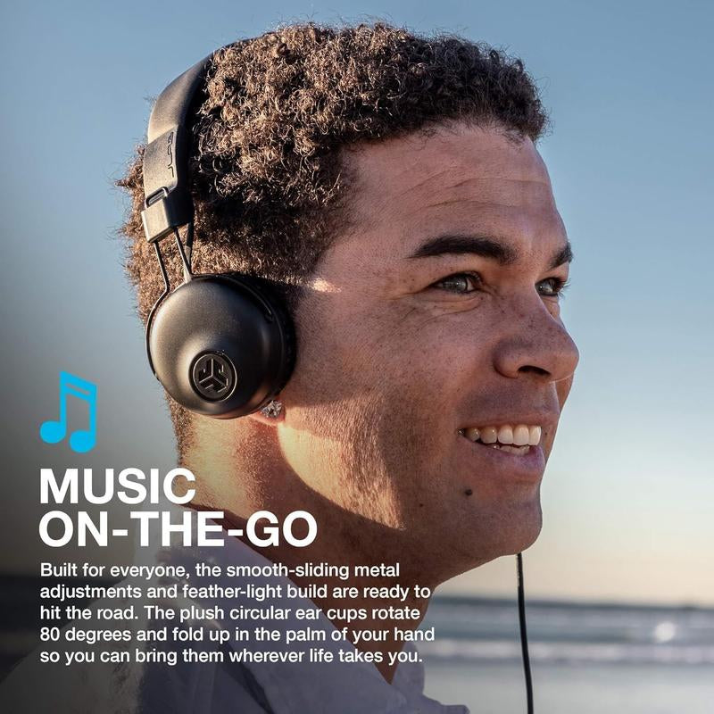 Foldable lightweight wired headphones with sweat-resistant headband