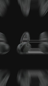 WH-1000XM5 on airplane tray